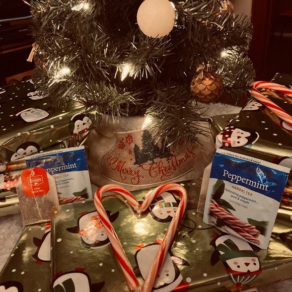 12 Months of Mystery Book Set - Picture 3 of 3